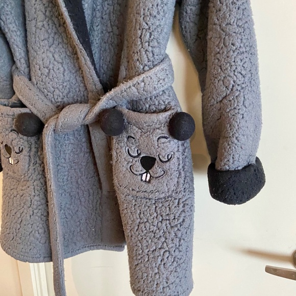 Polar Fleece Mid Length Robe With Oversized Hood - Picture 3 of 5